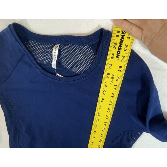 Fabletics Womens Sweatshirt XXL Bonita Pullover Blue Mesh Panels Kangaroo Pocket - Picture 8 of 13